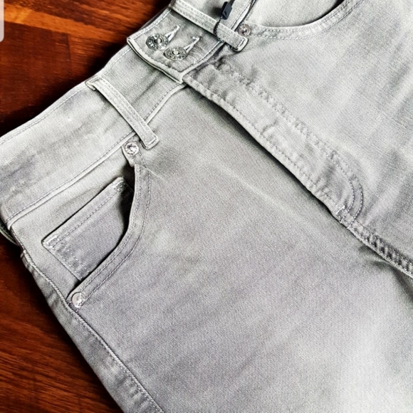 ⭐️ EXPRESS SUPER HIGH WAISTED JEANS - Picture 7 of 9